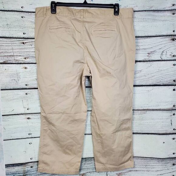 Maurices Khaki Cropped Pants Women’s Size 17/18 REG Stretch Cotton Twill - Picture 4 of 6
